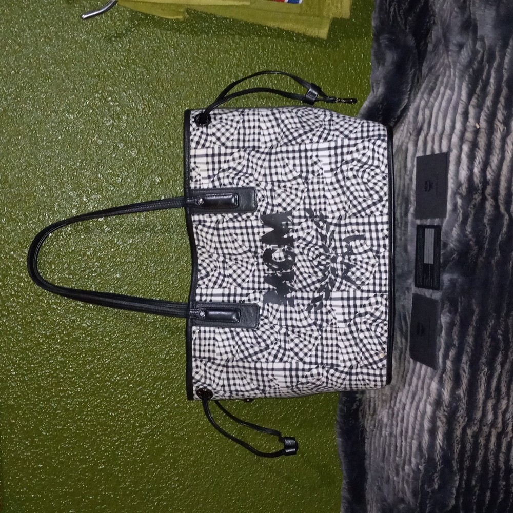 MCM Liz tote - Picture 2 of 12
